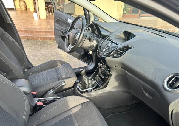Ford Fiesta cena 24900 przebieg: 132000, rok produkcji 2013 z Mirsk małe 529